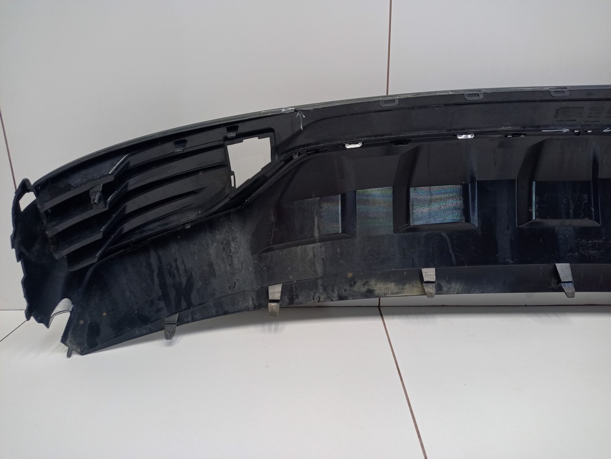 Юбка заднего бампера Geely Monjaro