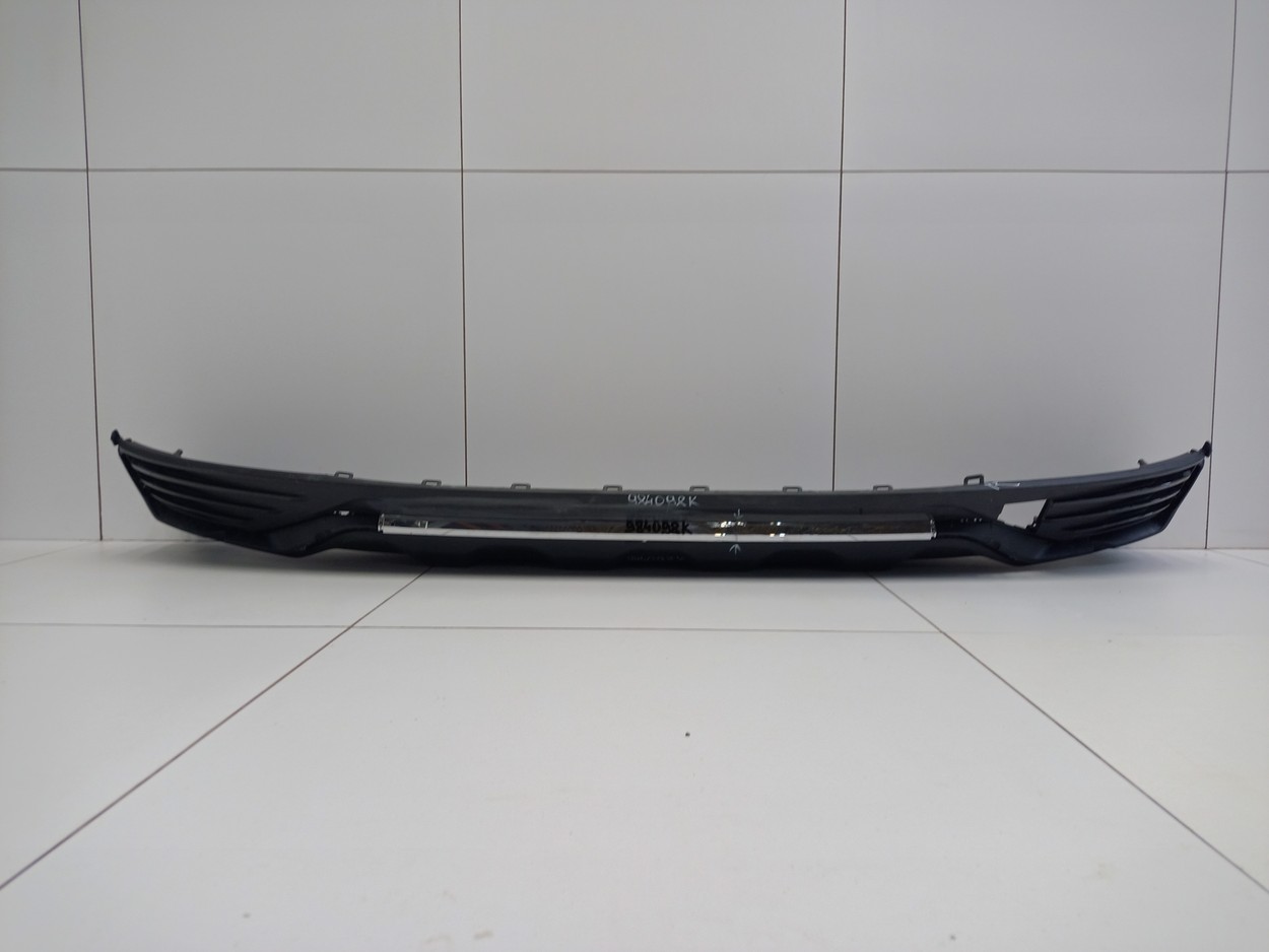 Юбка заднего бампера Geely Monjaro