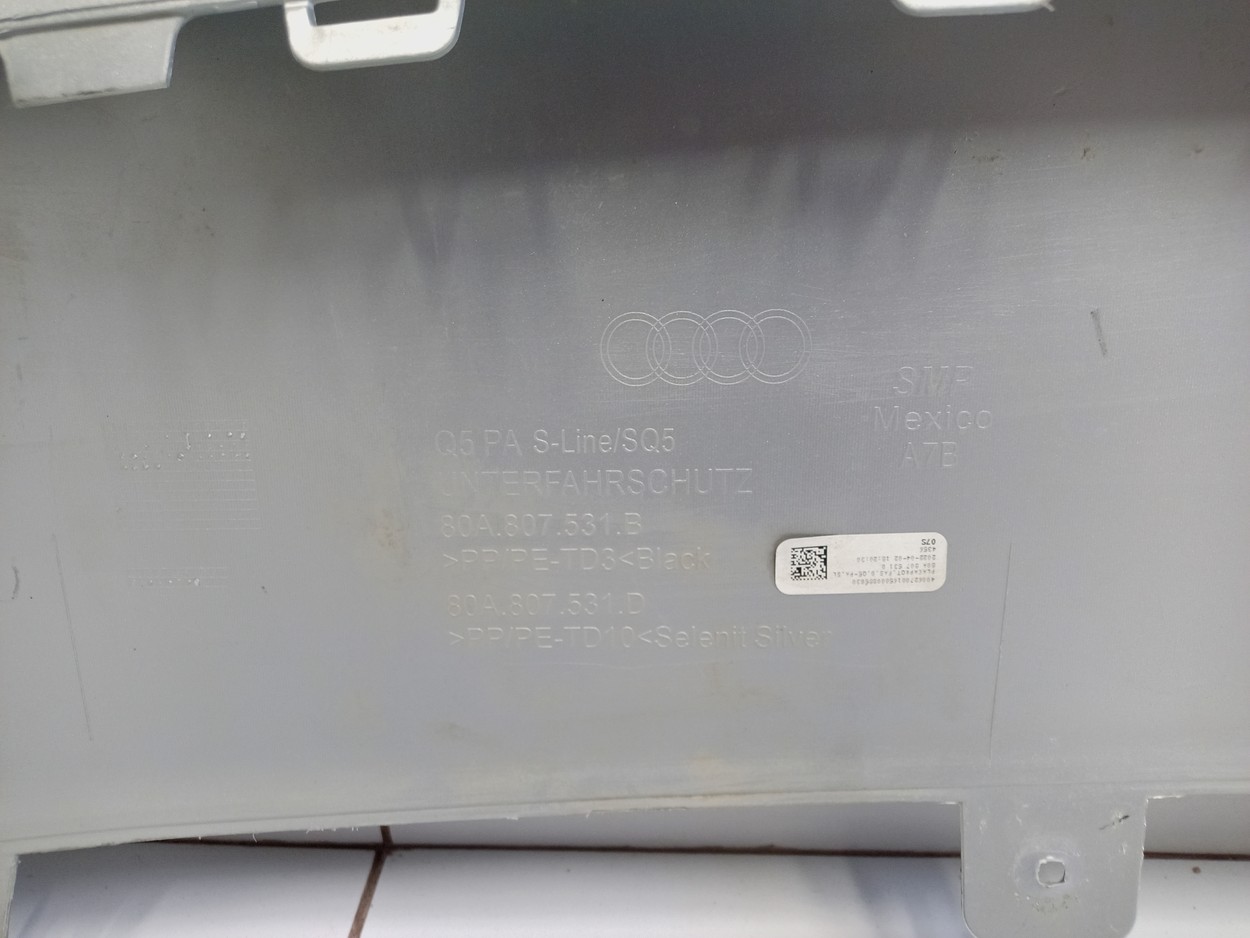 Накладка переднего бампера нижняя Audi Q5 2 Restail S-Line