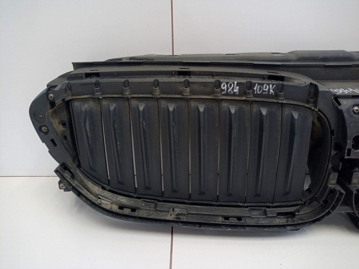 Жалюзи решетки радиатора BMW 5er G30