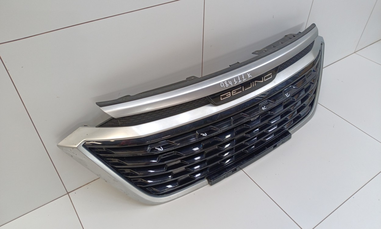 Решетка радиатора Baic X3