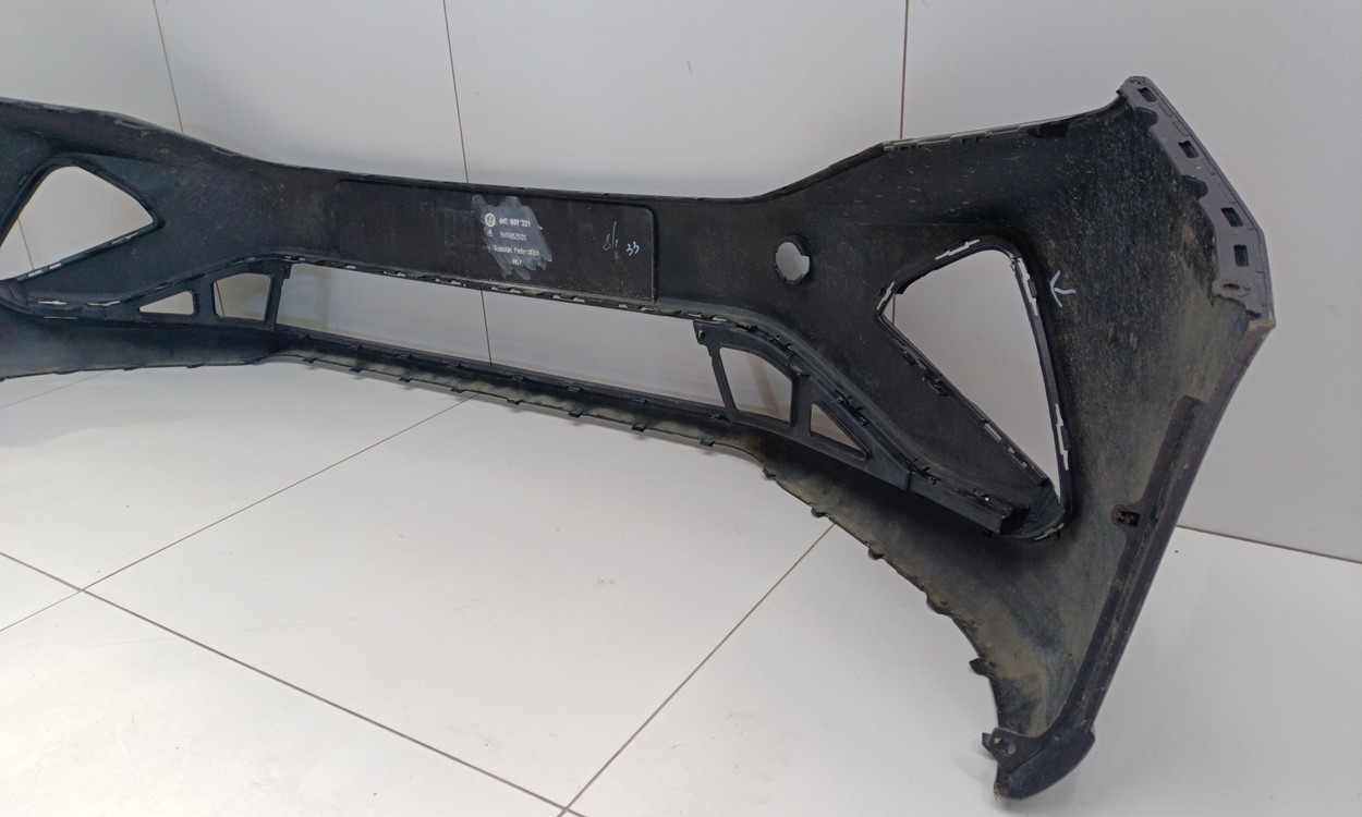 Бампер передний Volkswagen Polo 6 Liftback