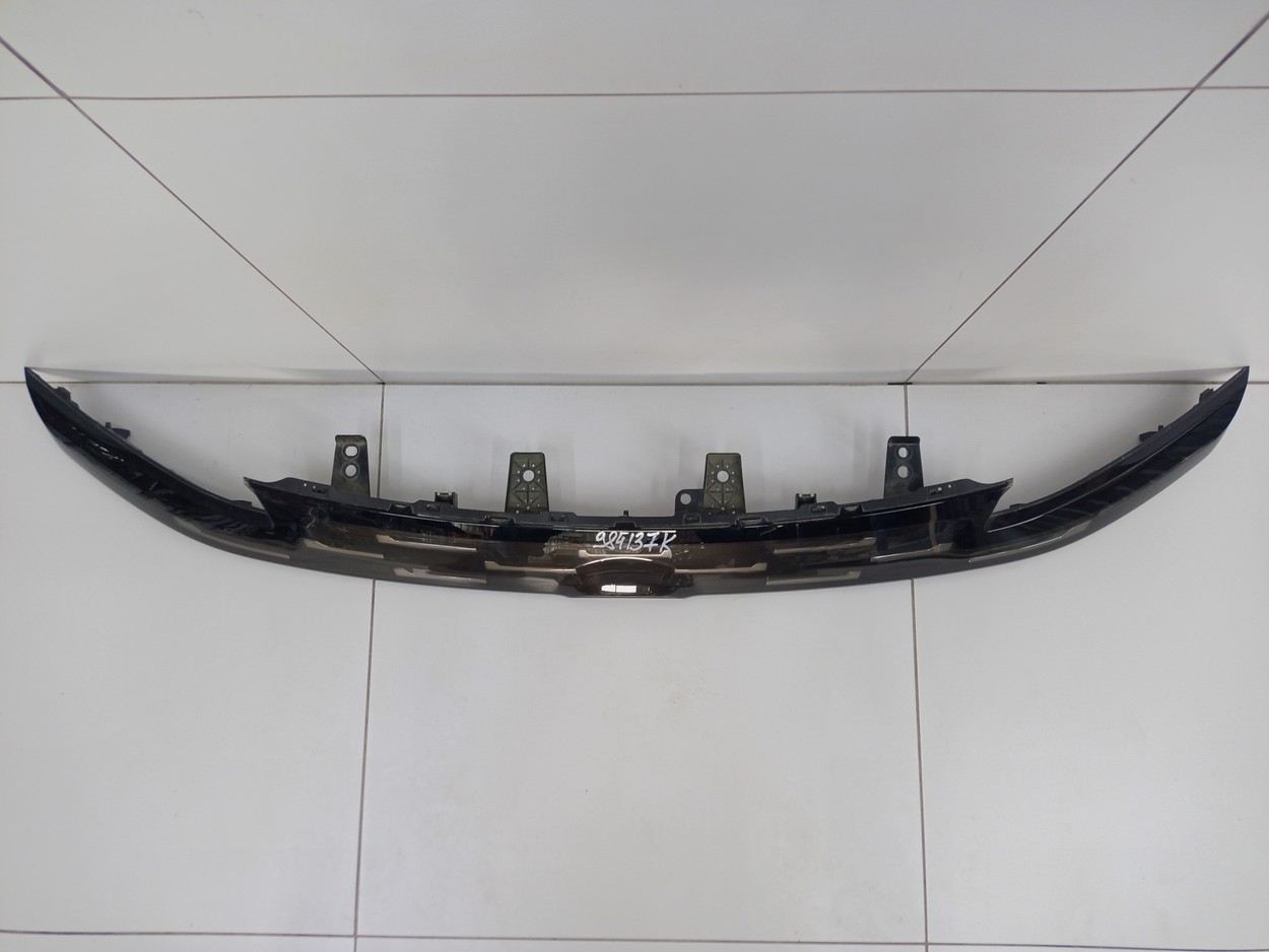 Накладка решетки радиатора верхняя Changan CS55Plus Restail LED