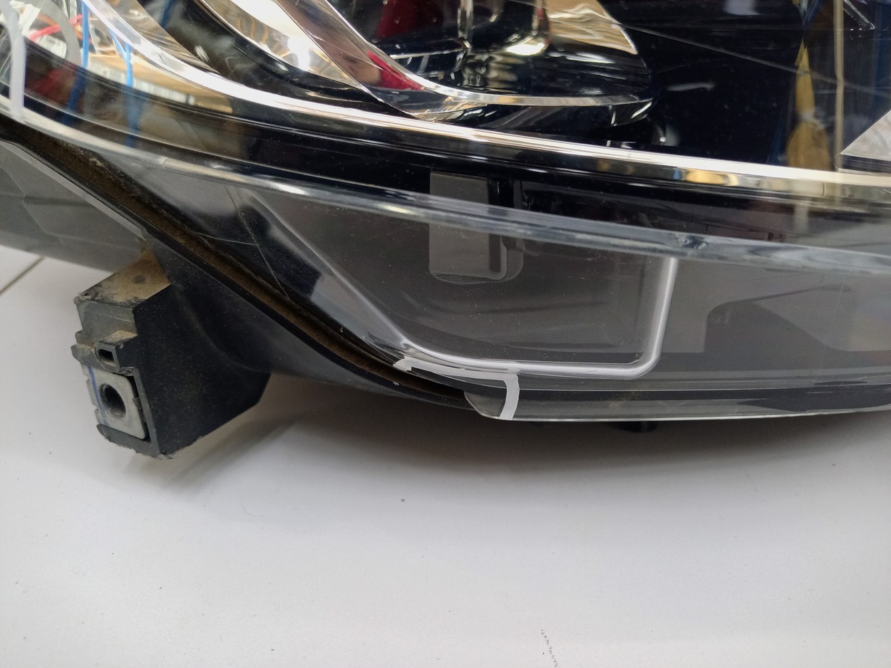 Фара передняя правая Hongqi HS5 LED