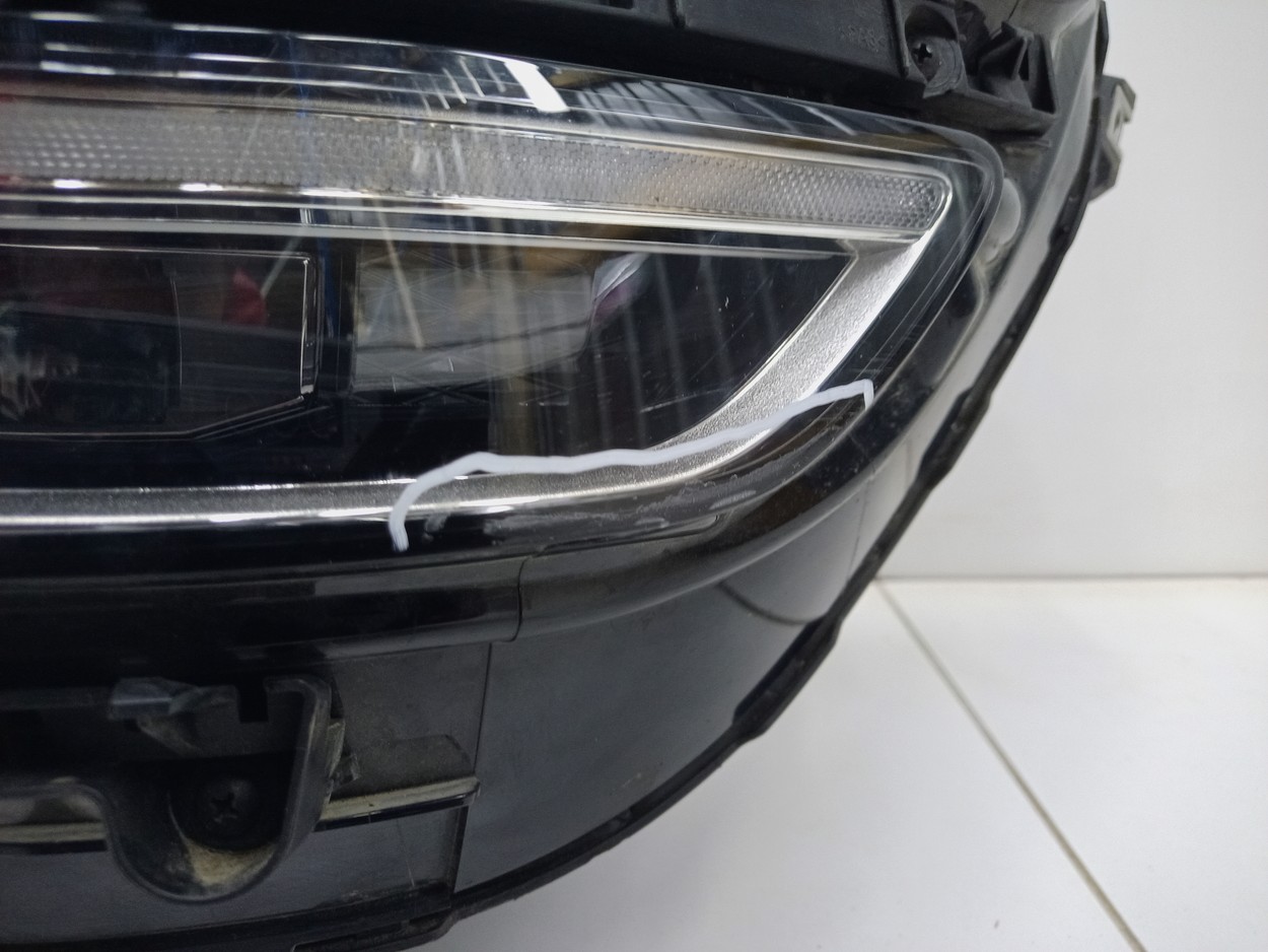 Фара передняя левая Genesis GV80 LED