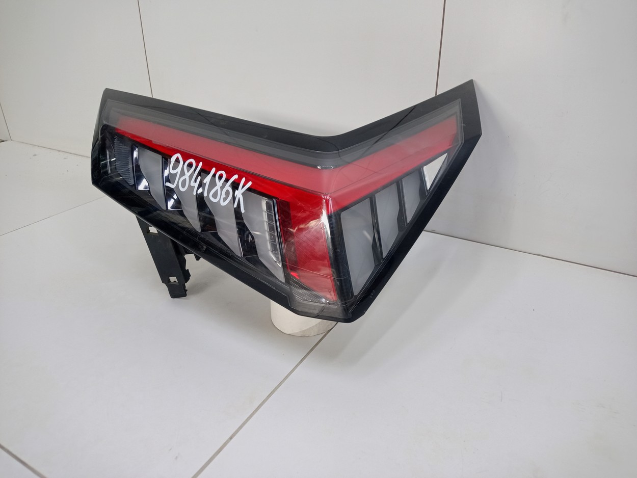 Фонарь задний левый наружный Geely Atlas 2 LED