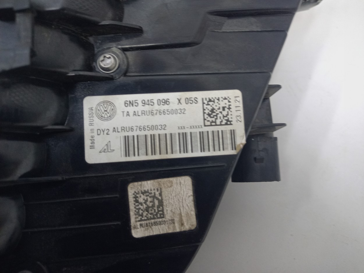 Фонарь задний правый наружный Volkswagen Polo 6 Liftback LED