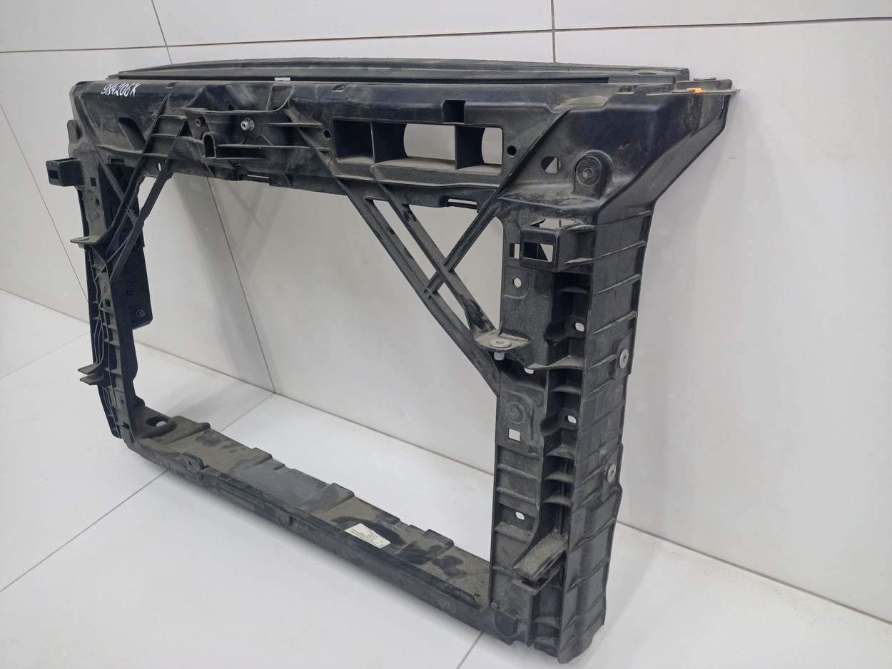 Панель передняя Skoda Rapid 1