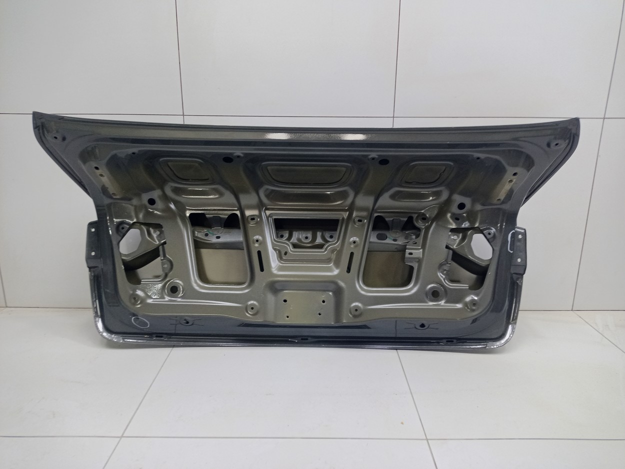 Крышка багажника Geely Emgrand 2