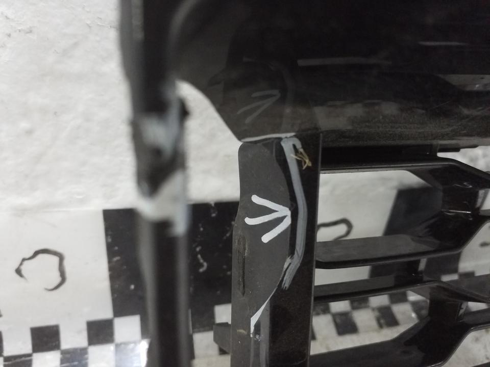 Решетка переднего бампера правая BMW X3 G01