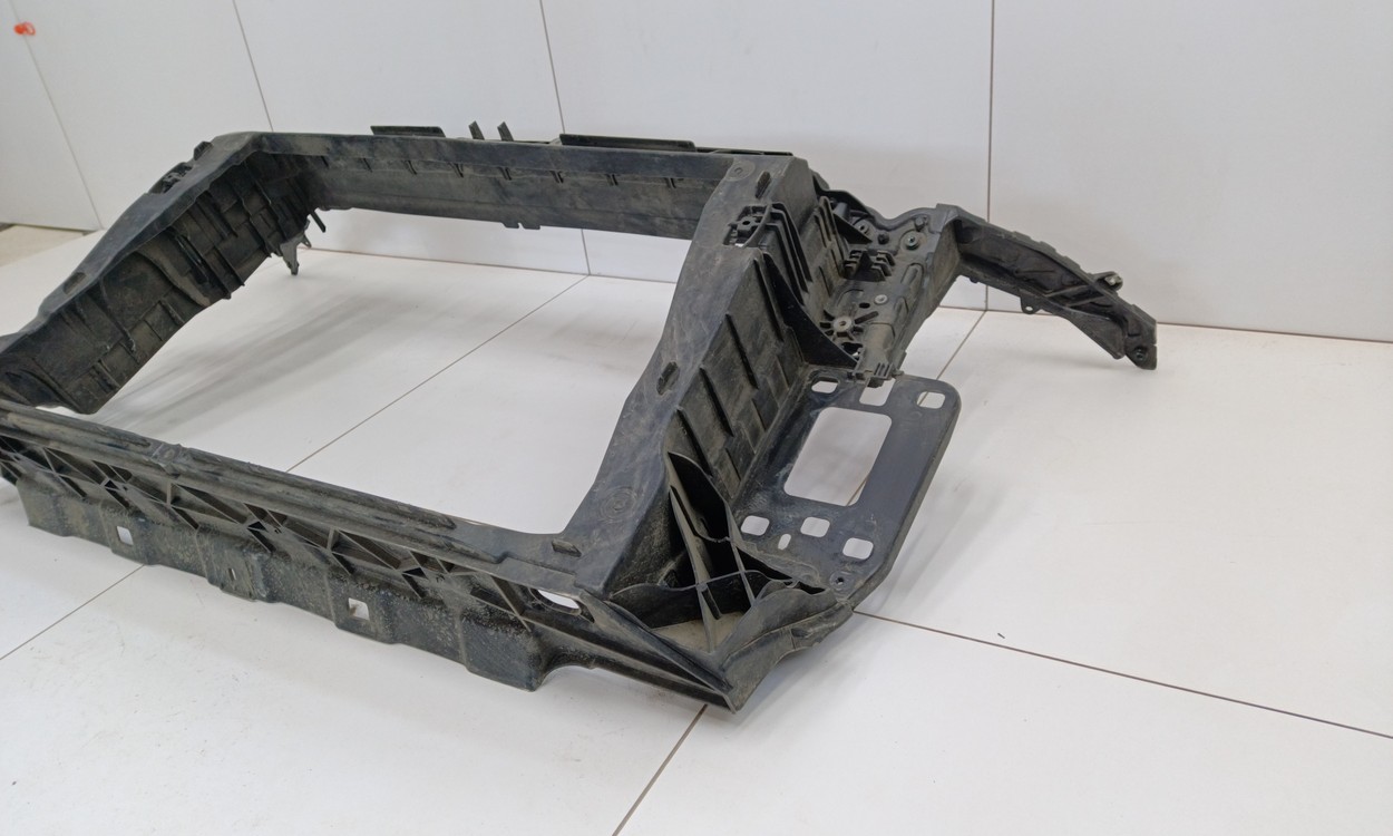 Панель передняя Audi Q3 2