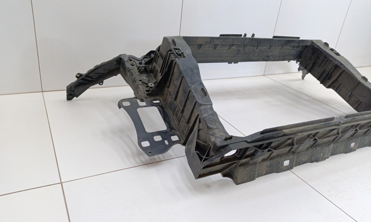 Панель передняя Audi Q3 2