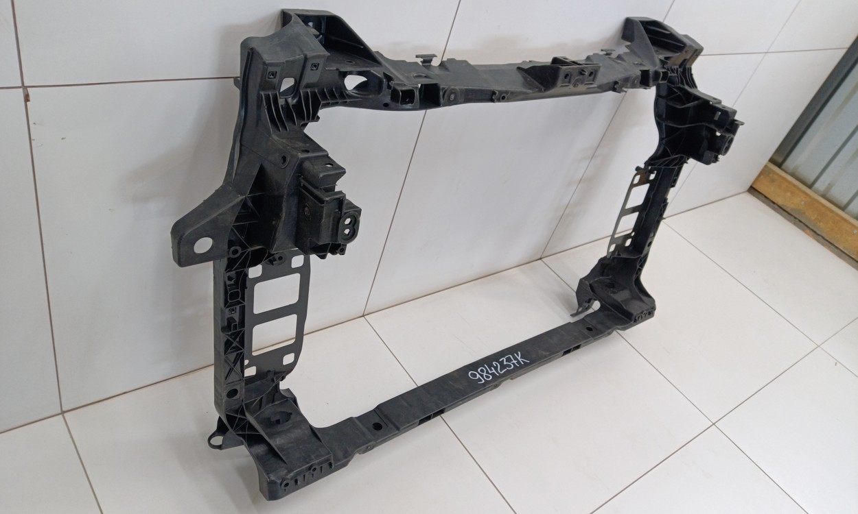 Панель передняя Audi Q7 2 Restail