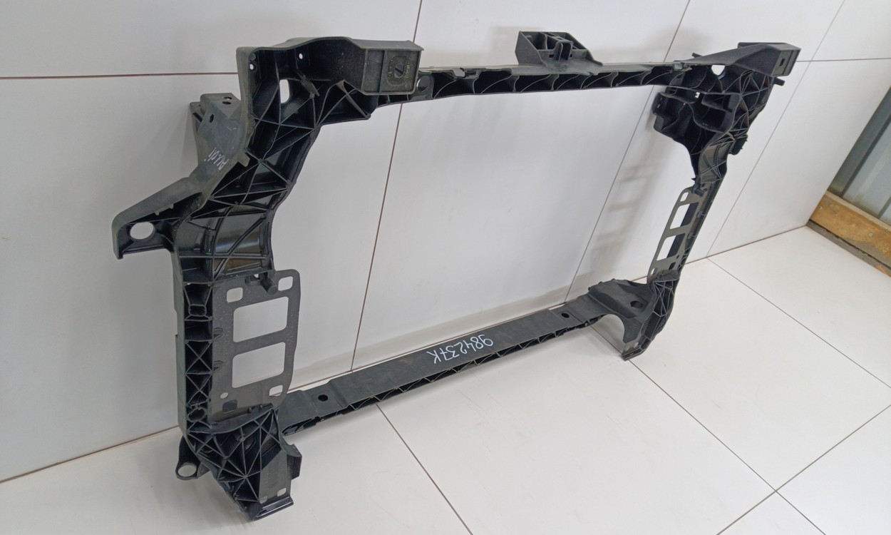 Панель передняя Audi Q7 2 Restail