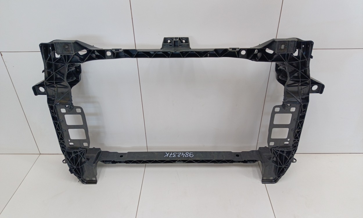 Панель передняя Audi Q7 2 Restail