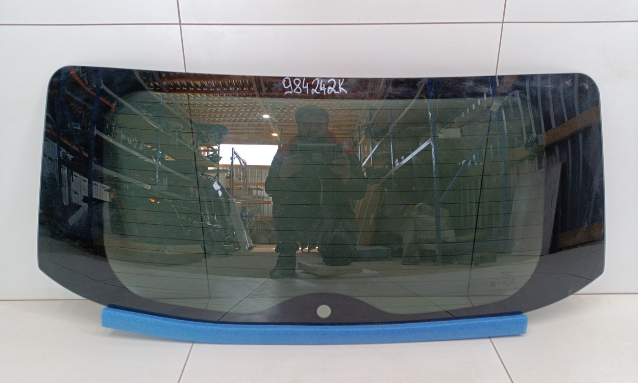 Стекло крышки багажника Jetour Dashing