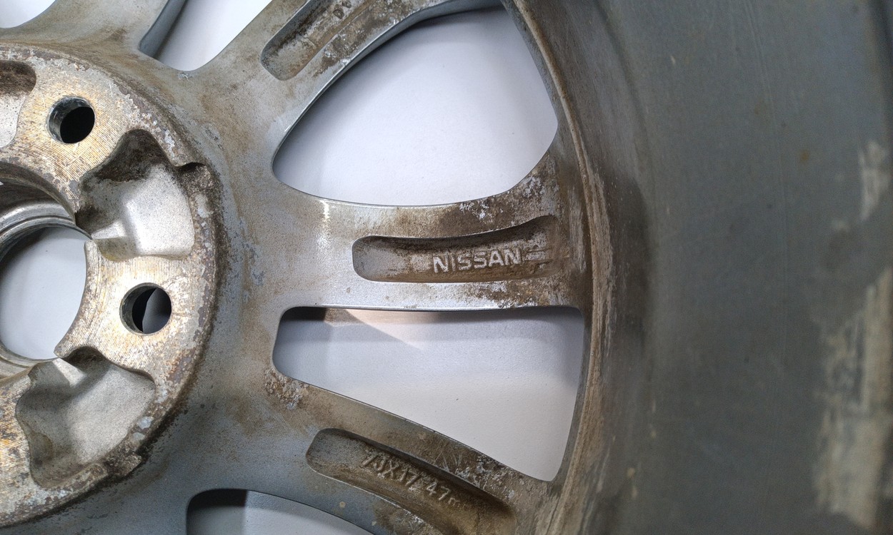 Диск колеса литой Nissan Juke R17