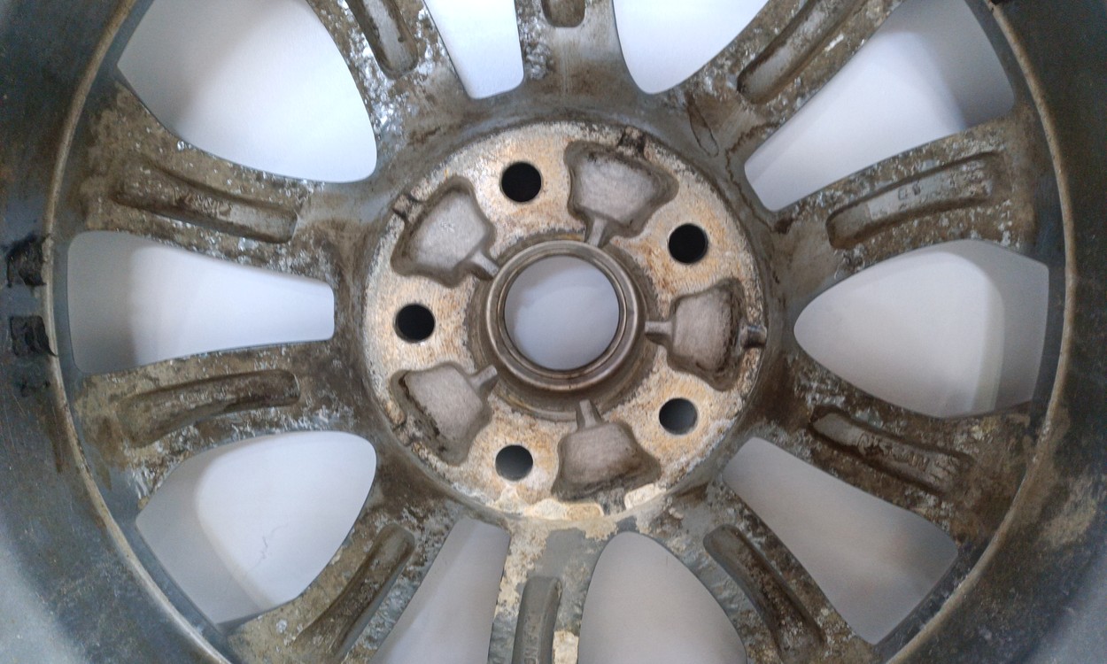 Диск колеса литой Nissan Juke R17