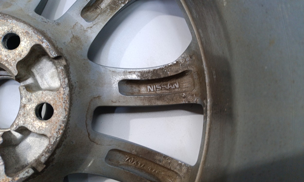 Диск колеса литой Nissan Juke R17