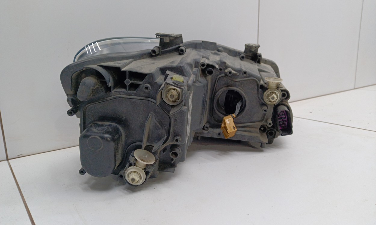 Фара передняя левая Volkswagen Volkswagen Polo 5 Sedan Restail Led