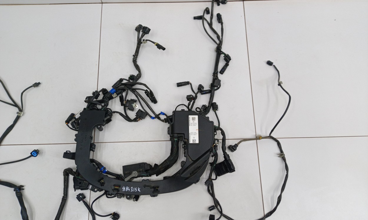 Проводка моторного отсека Mercedes Benz GL-Klasse X166