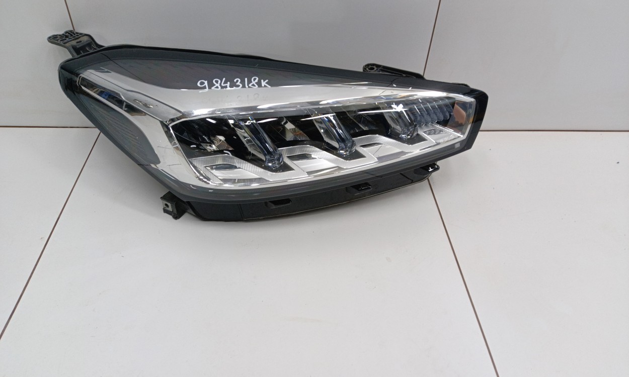 Фара передняя правая Chery Tiggo 7 Pro LED