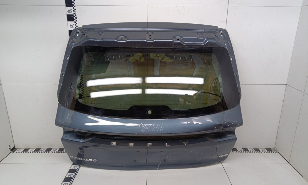 Крышка багажника Geely Monjaro