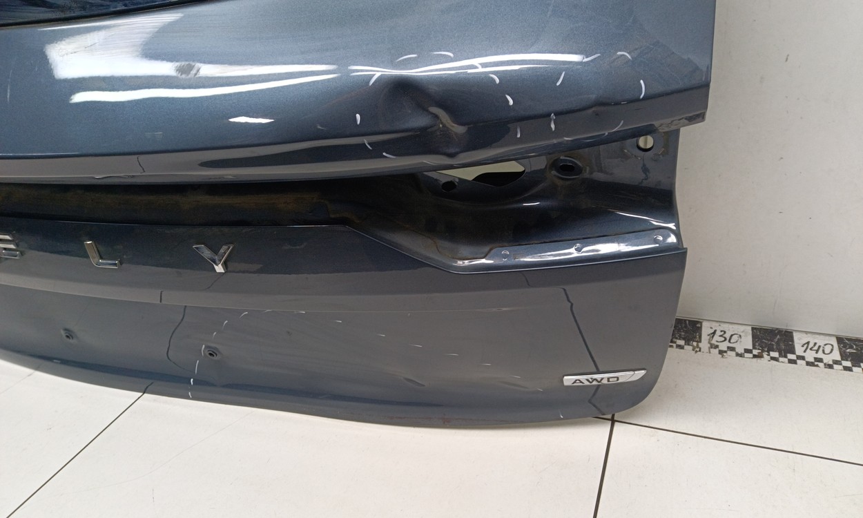 Крышка багажника Geely Monjaro