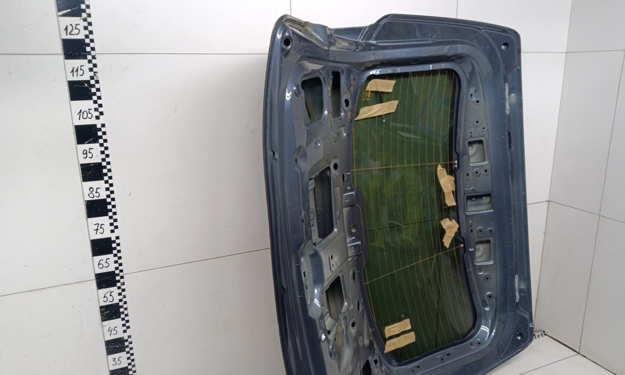 Крышка багажника Geely Monjaro
