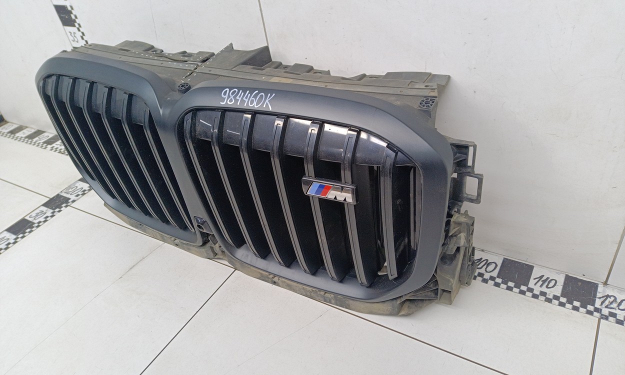 Жалюзи решетки радиатора BMW X7 G07 Restail M-Paket