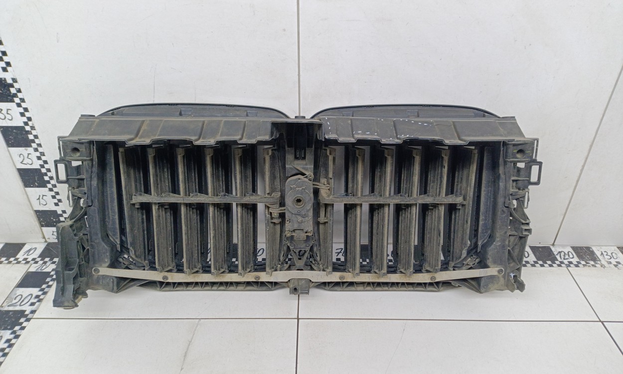 Жалюзи решетки радиатора BMW X7 G07 Restail M-Paket