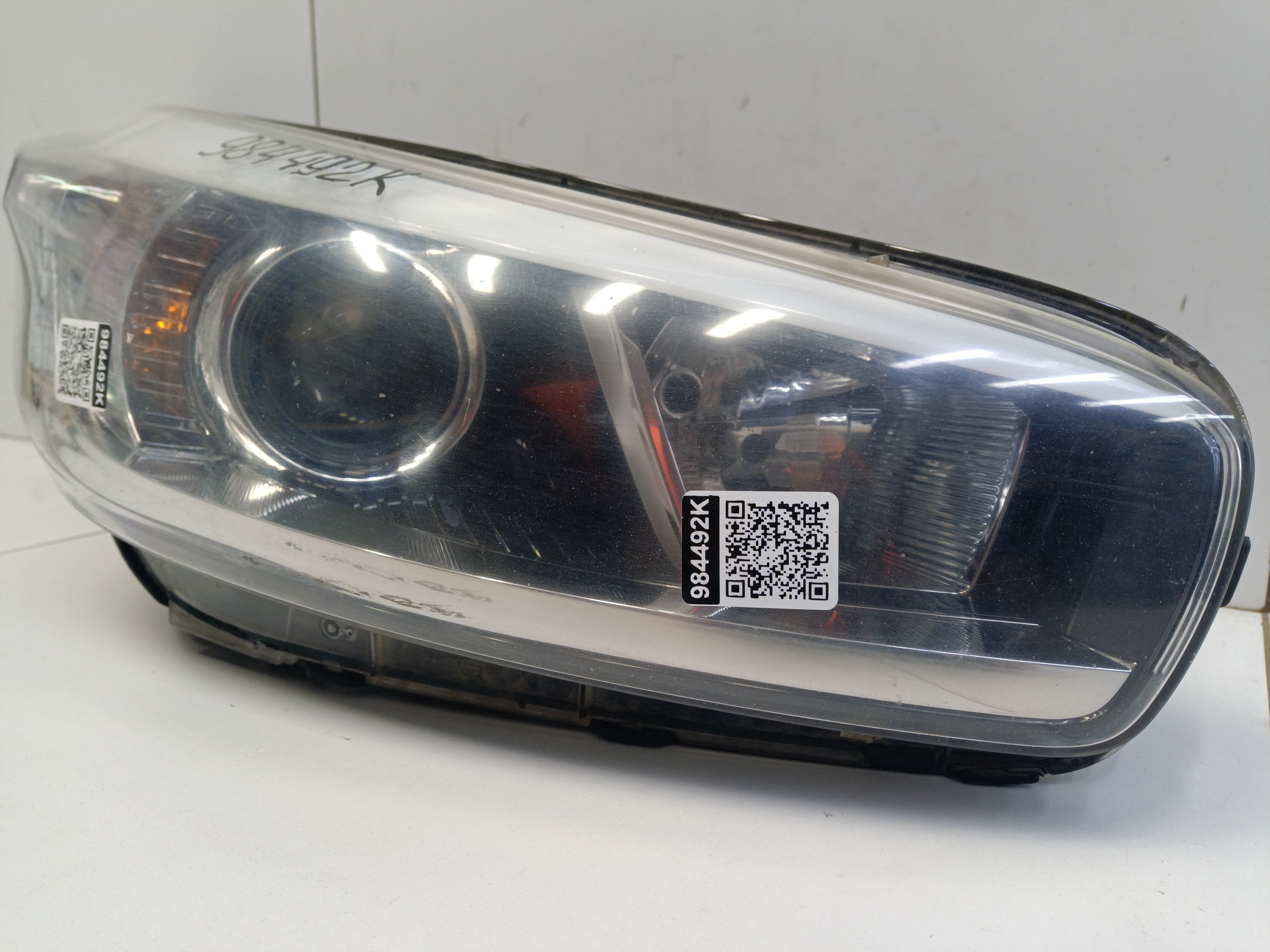 Фара передняя правая Kia Ceed 2 галоген без поворотной лампы