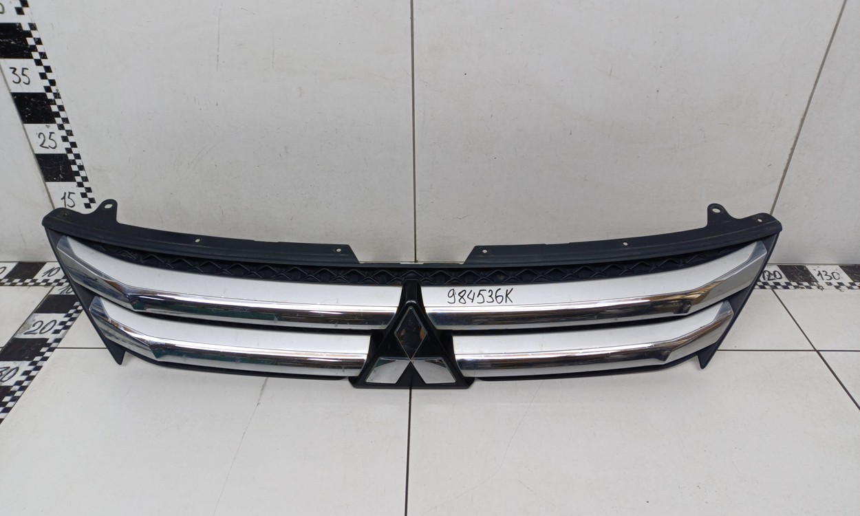 Решётка радиатора Mitsubishi Eclipse Cross