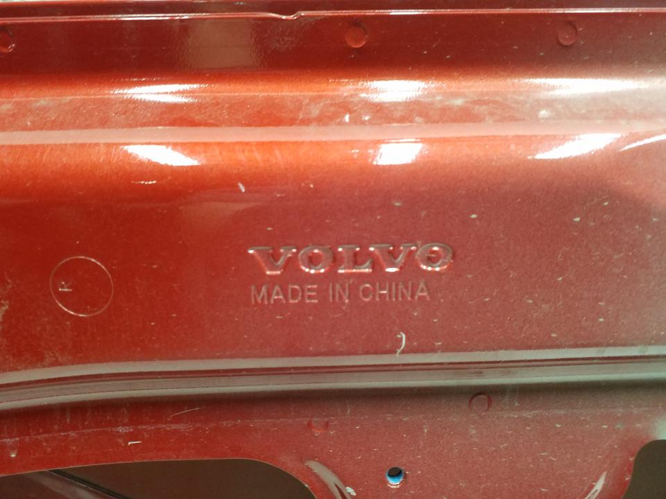 Дверь передняя правая Volvo XC60 2