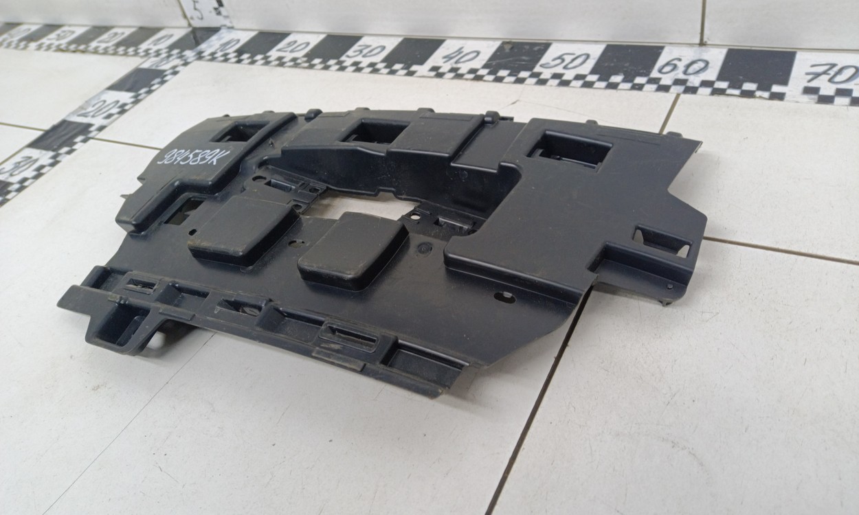 Кронштейн переднего бампера левый Land Rover Range Rover Sport 3