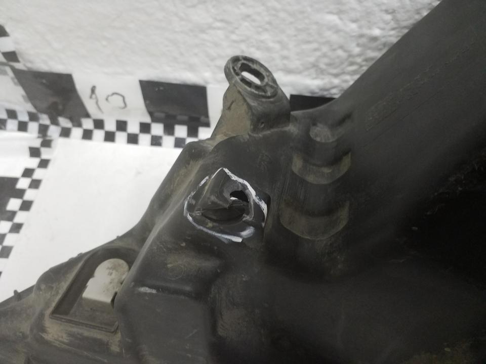 Фара передняя правая Renault Logan 1 Restail