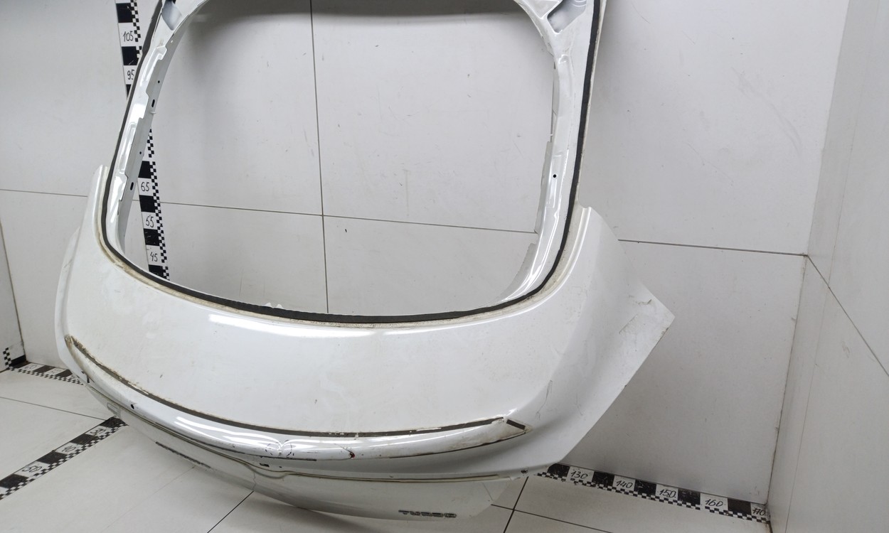 Крышка багажника Opel Insignia 1 Liftback