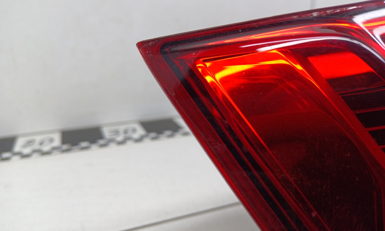 Фонарь задний левый Audi Q7 2 LED