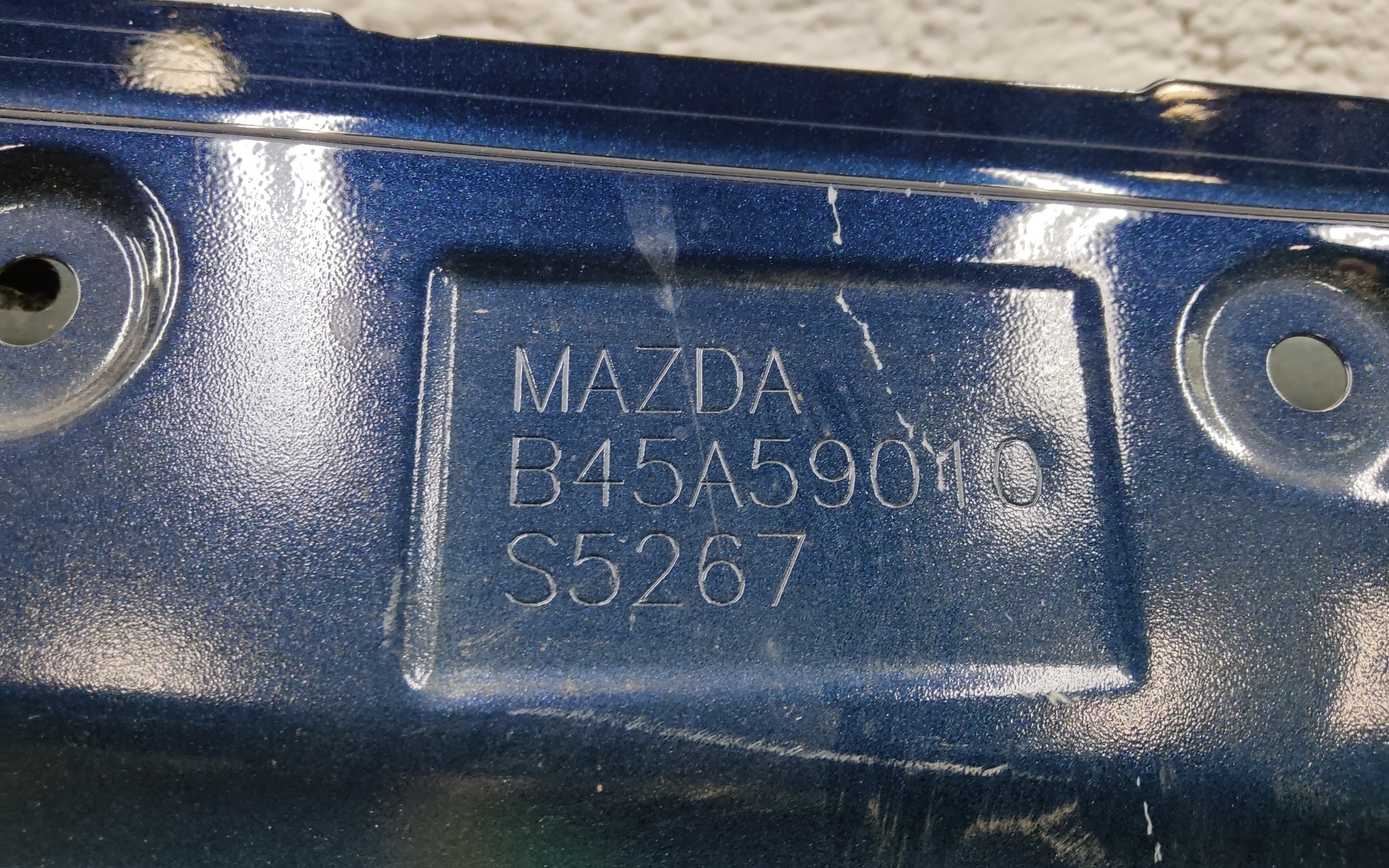 Дверь передняя левая Mazda 3 BM