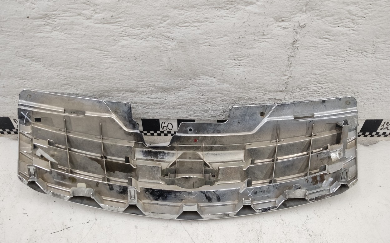 Решетка радиатора Nissan Almera G15 "не оригинал"