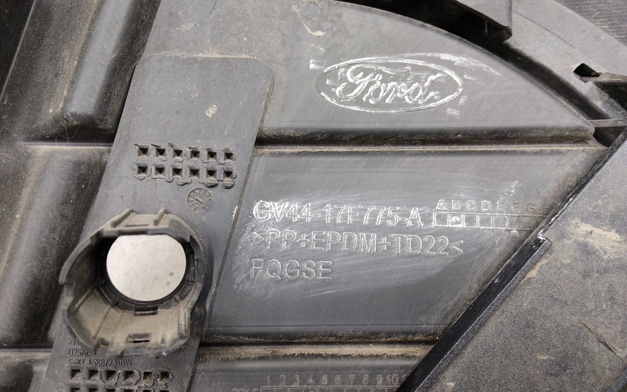Бампер передний Ford Kuga 2 Restail