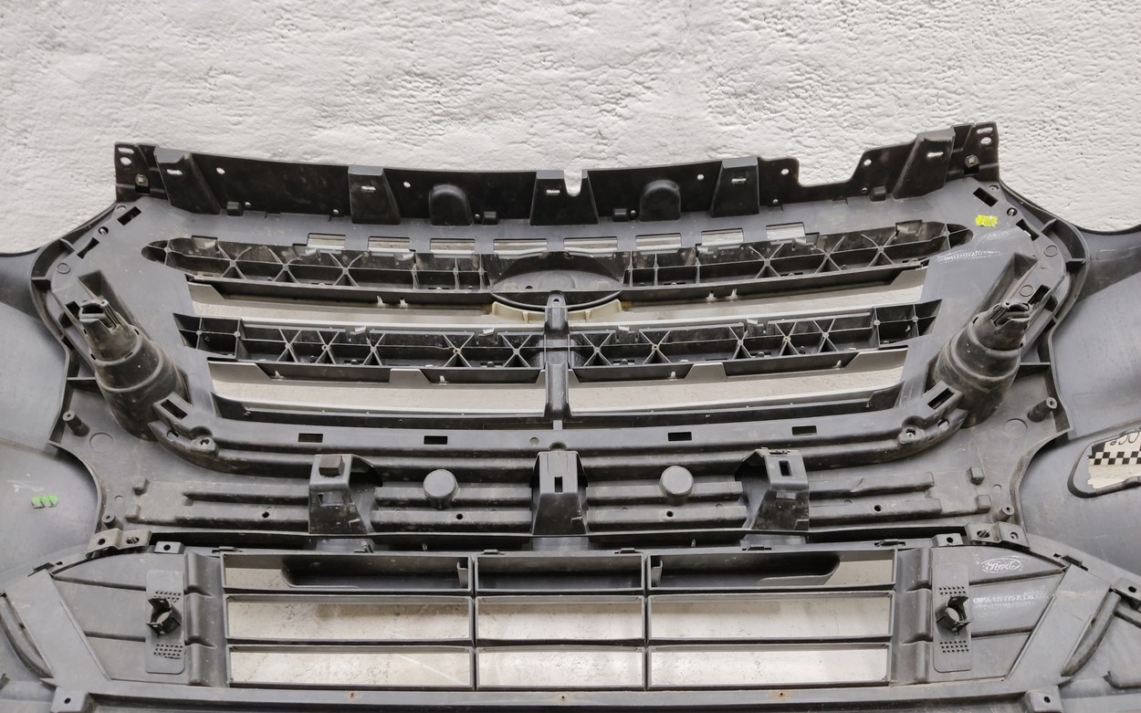 Бампер передний Ford Kuga 2 Restail