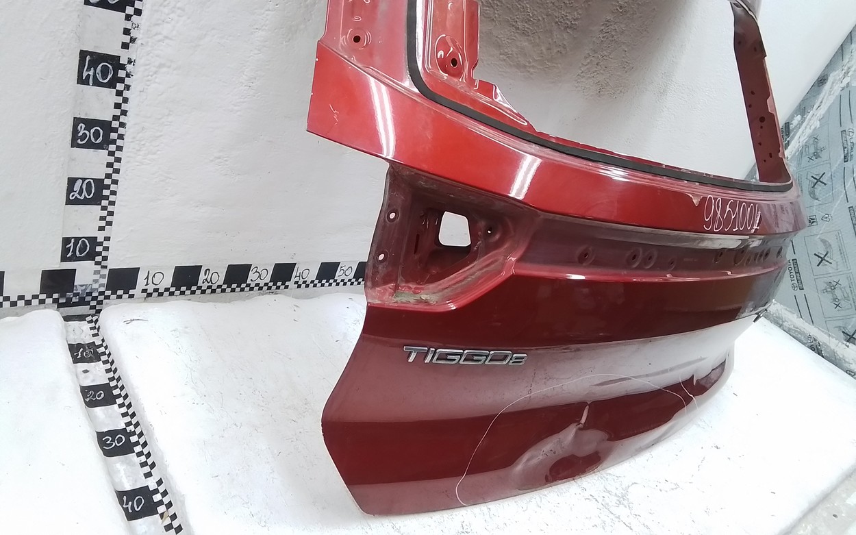 Крышка багажника Chery Tiggo 8