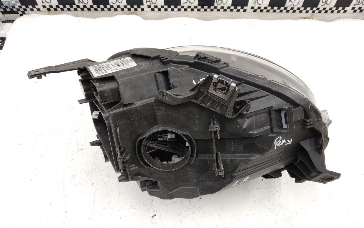 Фара передняя правая Mini Cooper F56 Restail LED