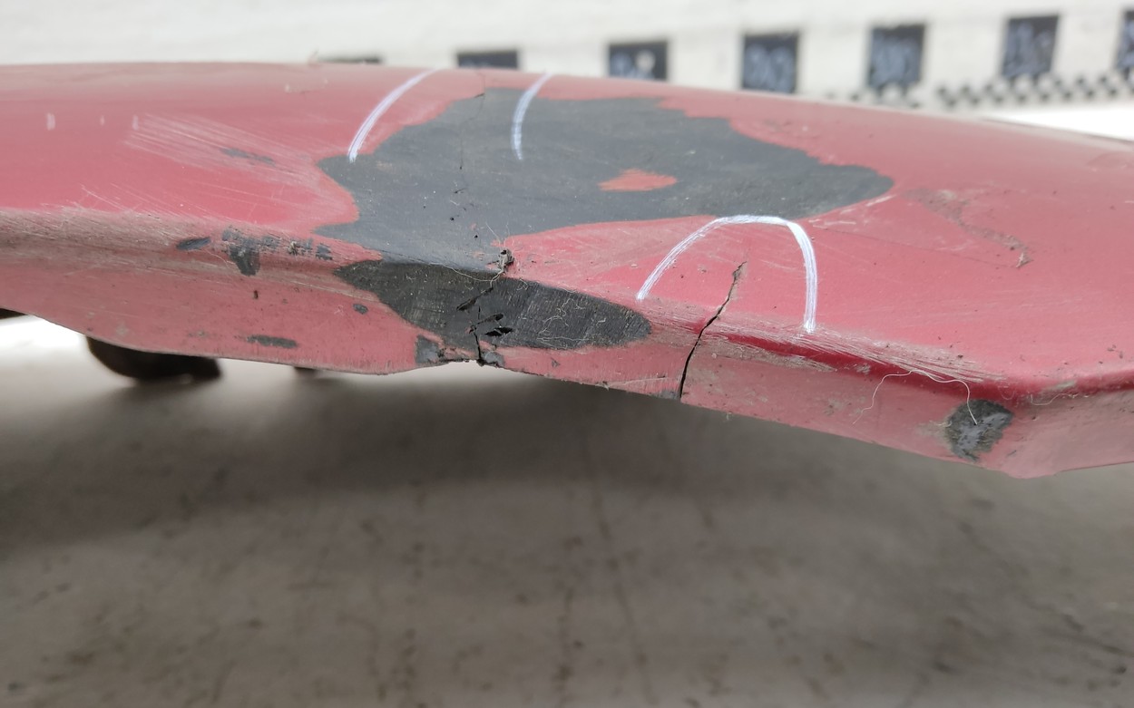 Крыло переднее правое Citroen C4 1