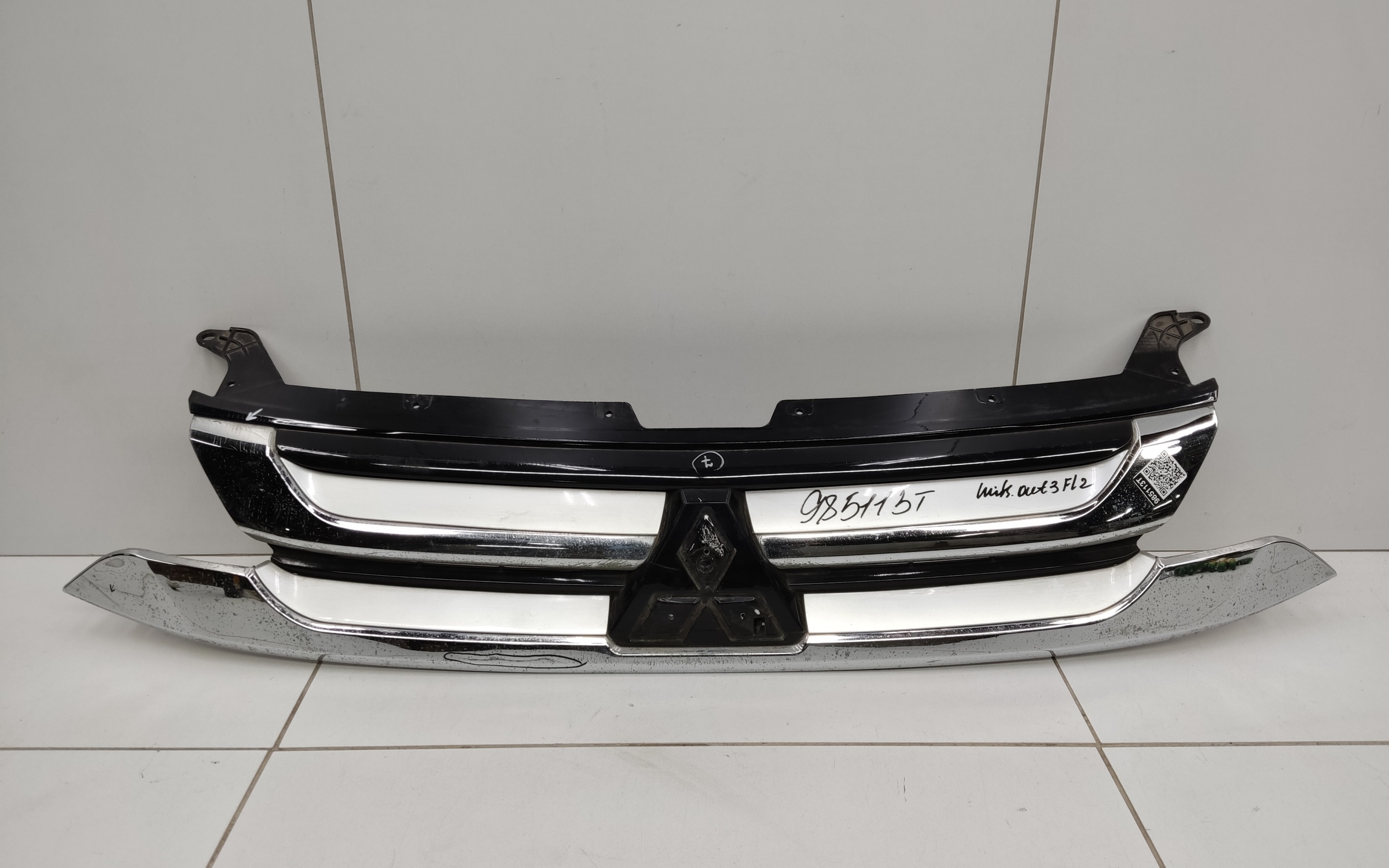 Решетка радиатора Mitsubishi Outlander 3 Restail 2