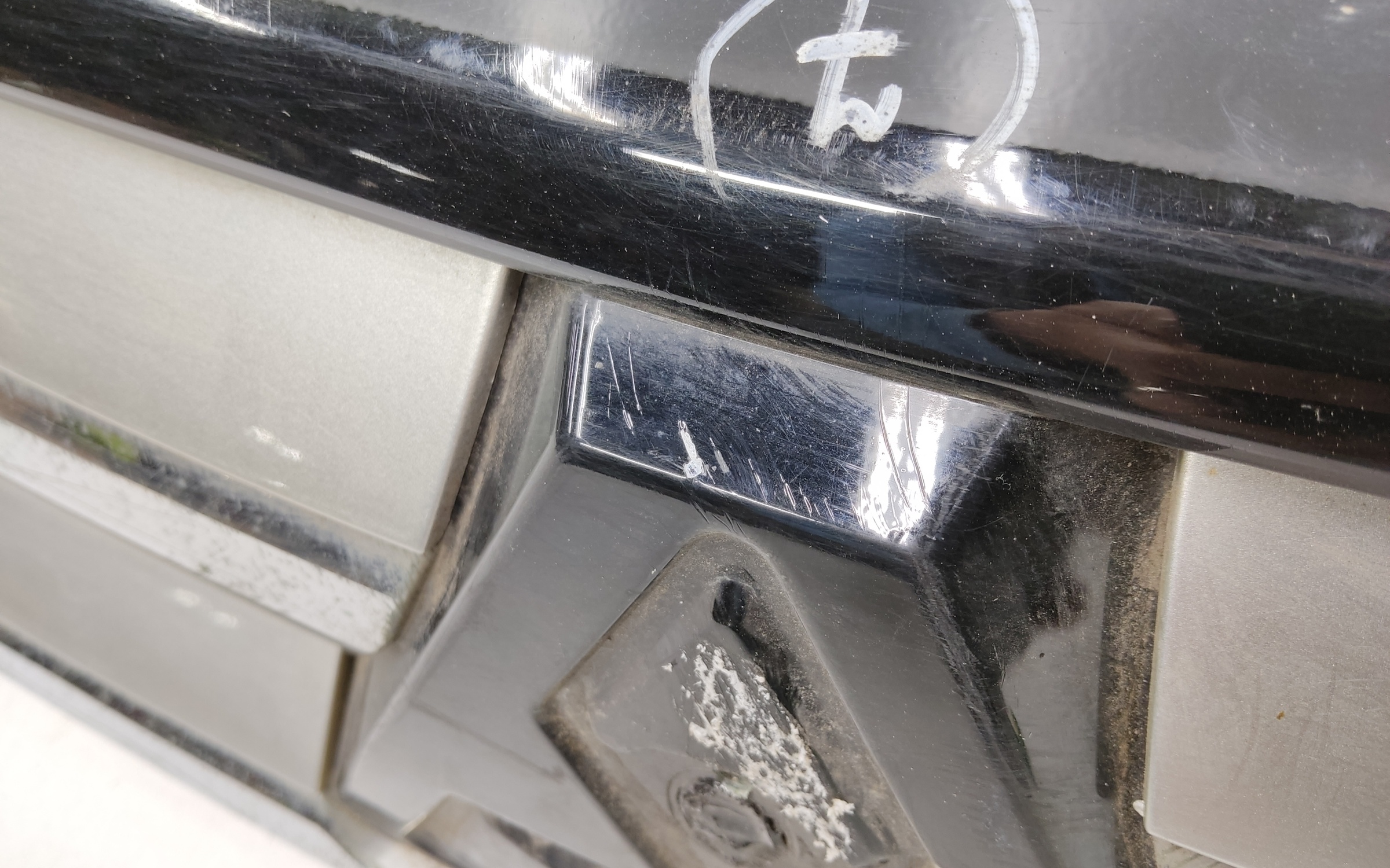 Решетка радиатора Mitsubishi Outlander 3 Restail 2