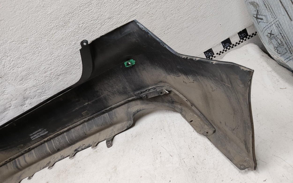 Бампер задний Toyota Camry V70