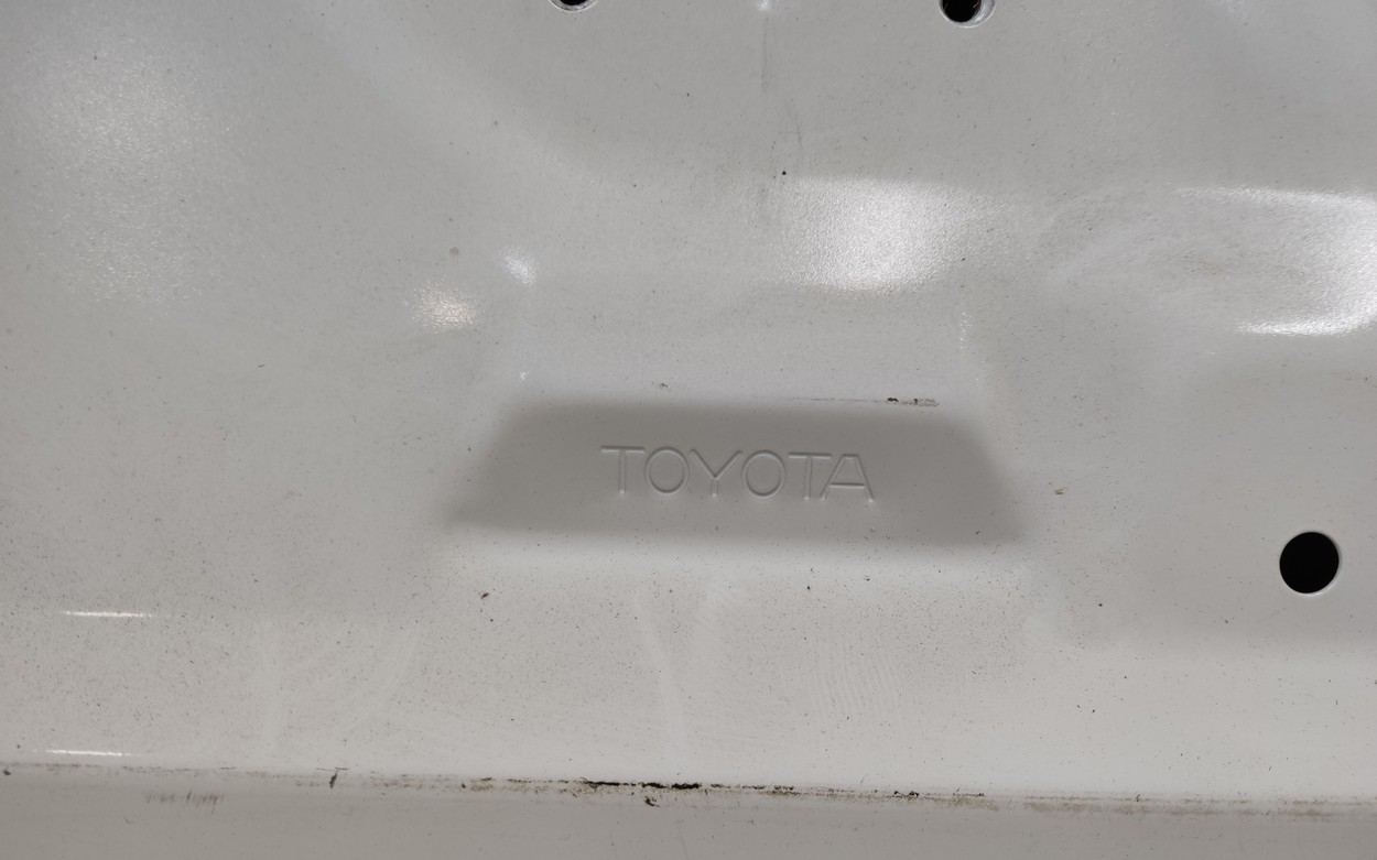 Крышка багажника Toyota Land Cruiser Prado 150 Restail 2