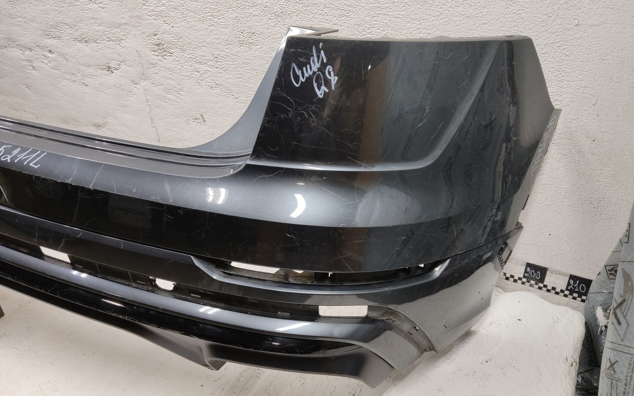 Бампер задний Audi Q8